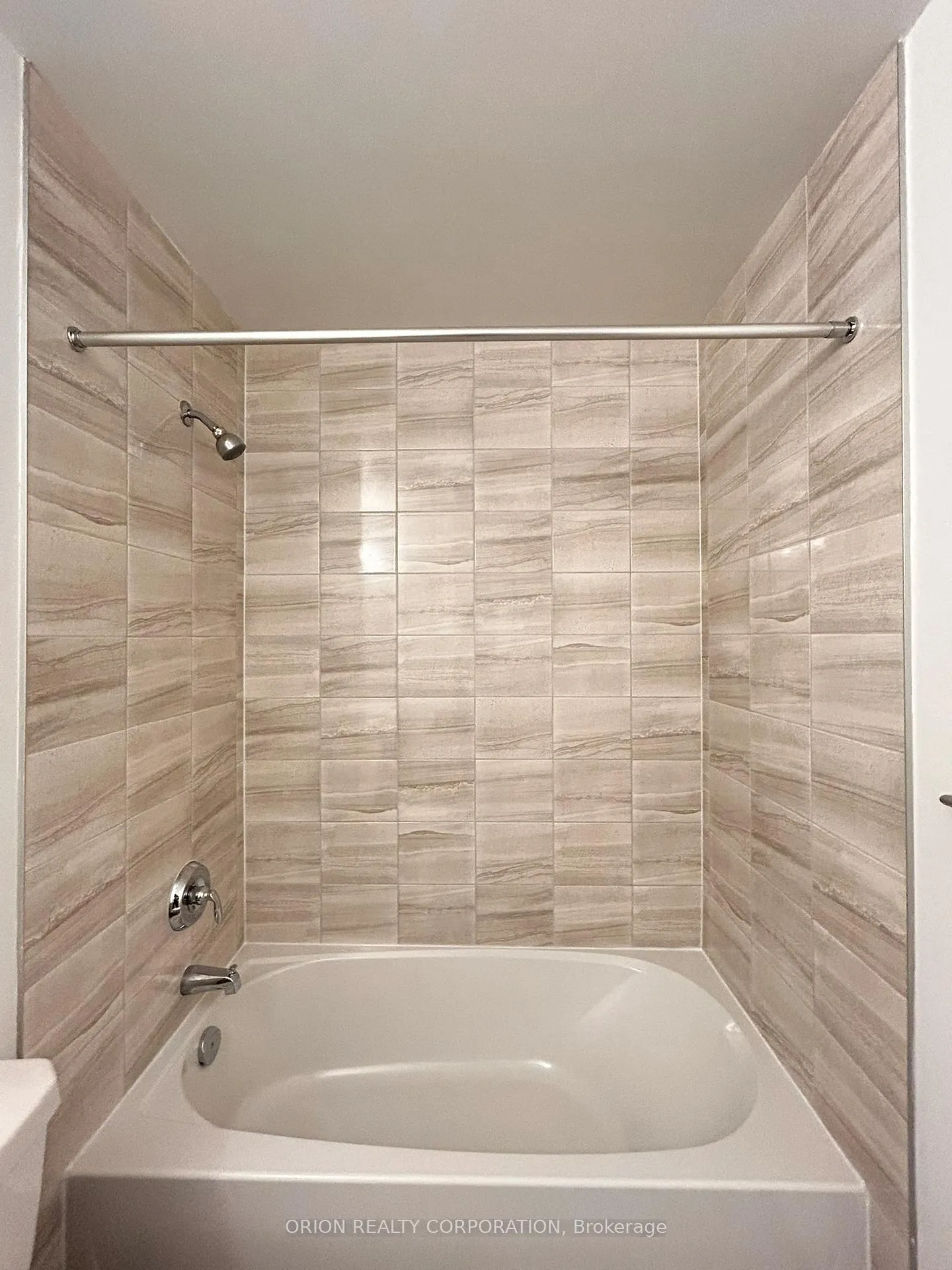 Photo 11 of Unit 2907, 1435 Celebration Drive, Pickering, Bay Ridges — HOMEH