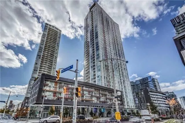 Photo 1 of Unit 3305, 85 Queens Wharf Road, Toronto, Waterfront Communities — HOMEH