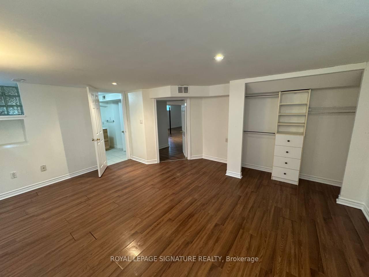 Photo 5 of 281 The Queensway Drive S, Georgina, Keswick South — HOMEH