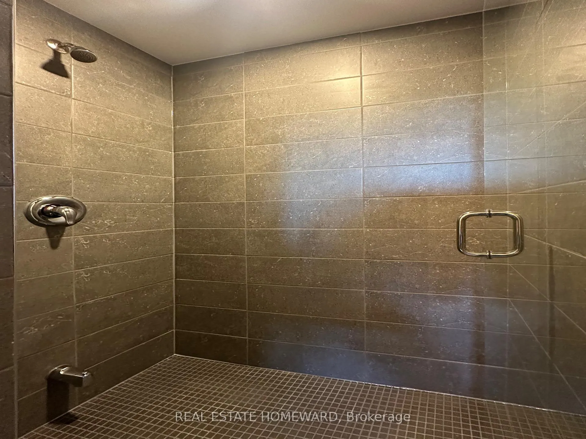 Photo 17 of Unit 111, 1655 Palmers Sawmill Road, Pickering, Duffin Heights — HOMEH