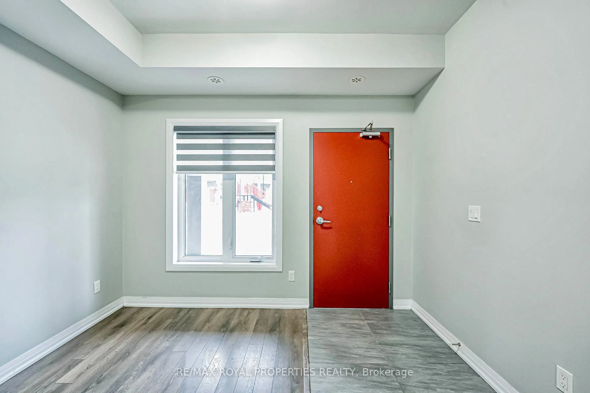 Photo 5 of Unit 713, 2635 William Jackson Drive, Pickering, Duffin Heights — HOMEH