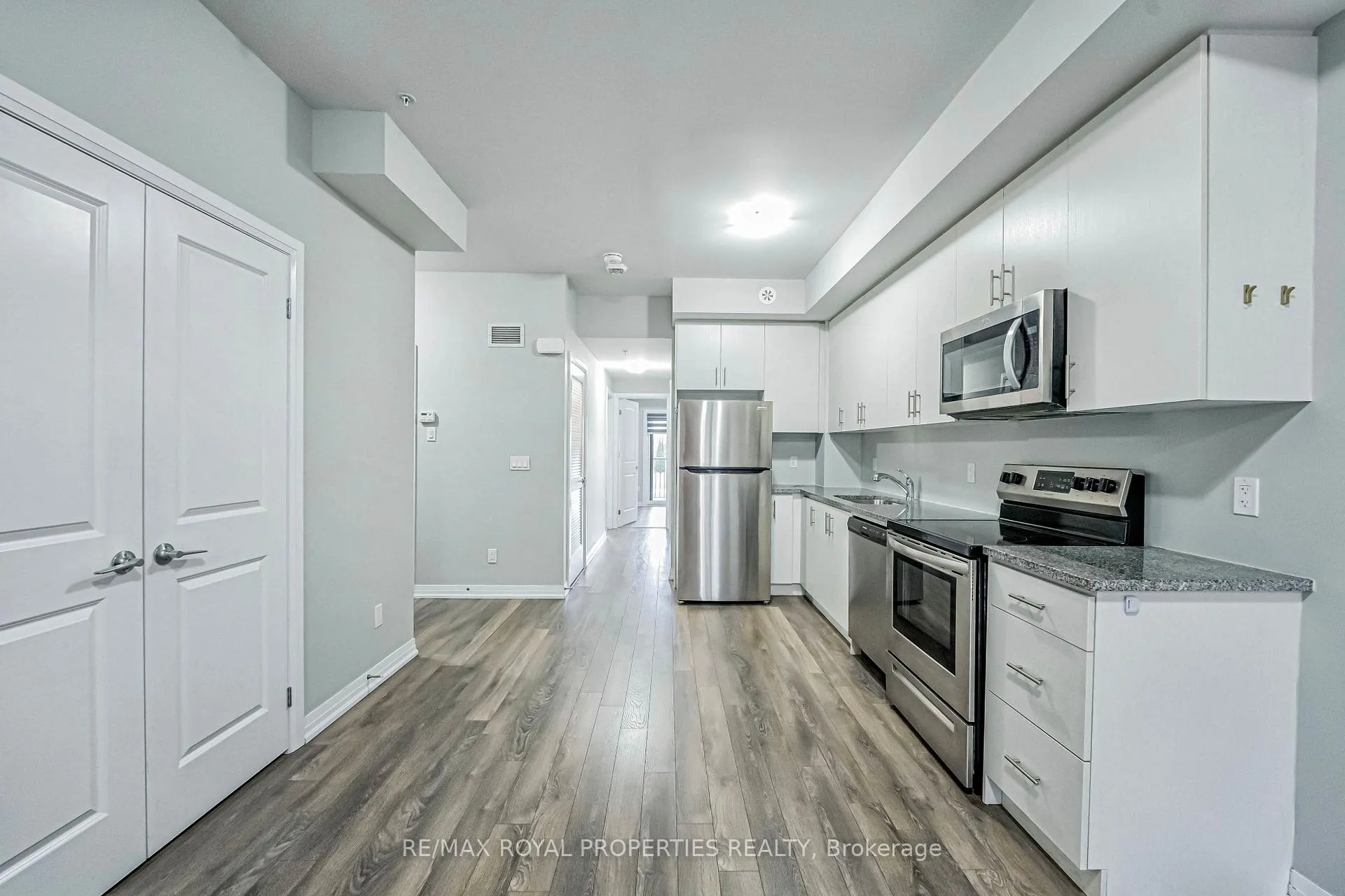 Photo 11 of Unit 713, 2635 William Jackson Drive, Pickering, Duffin Heights — HOMEH