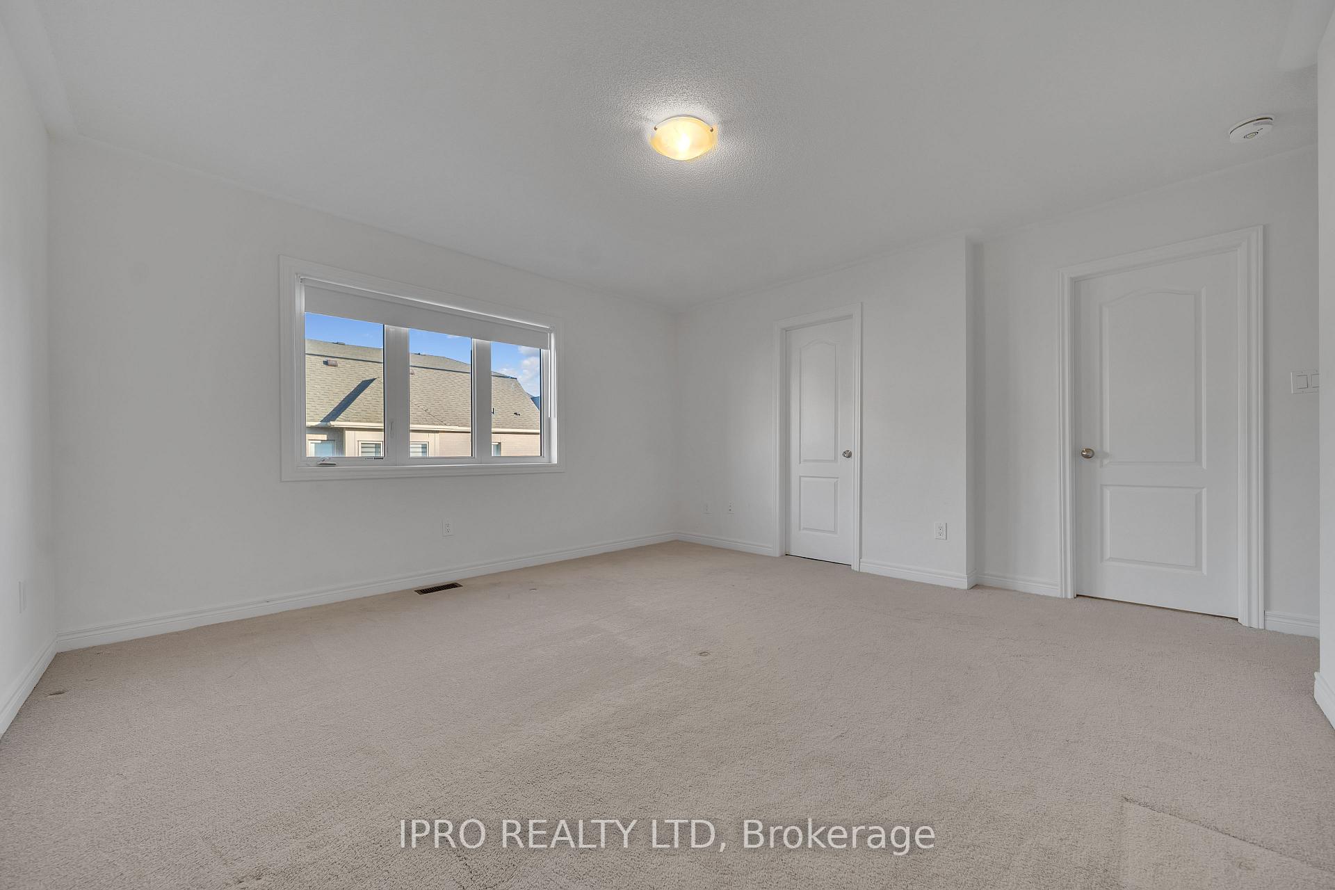 Photo 22 of 3950 Koenig Road, Burlington, Alton — HOMEH