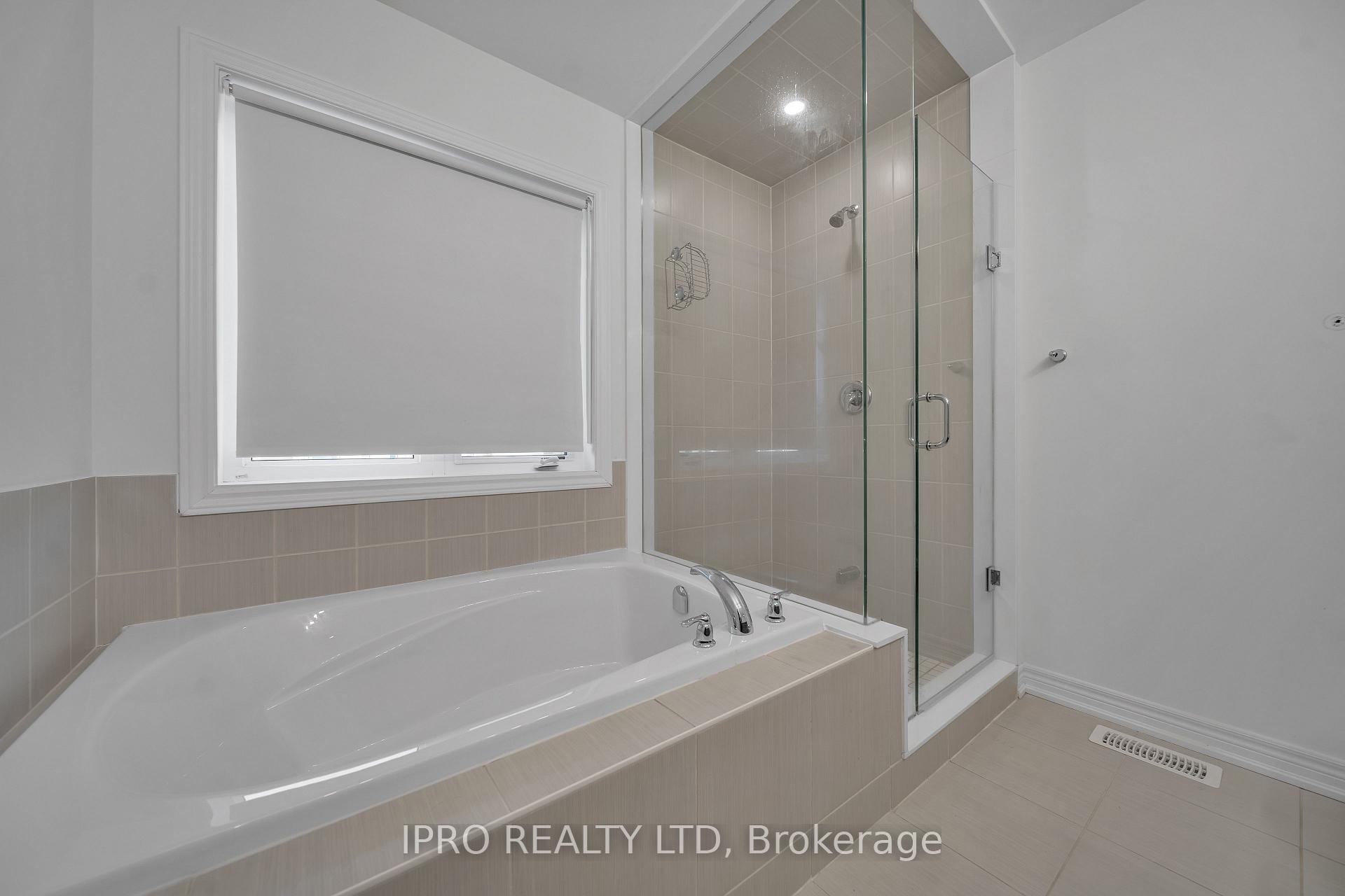 Photo 25 of 3950 Koenig Road, Burlington, Alton — HOMEH
