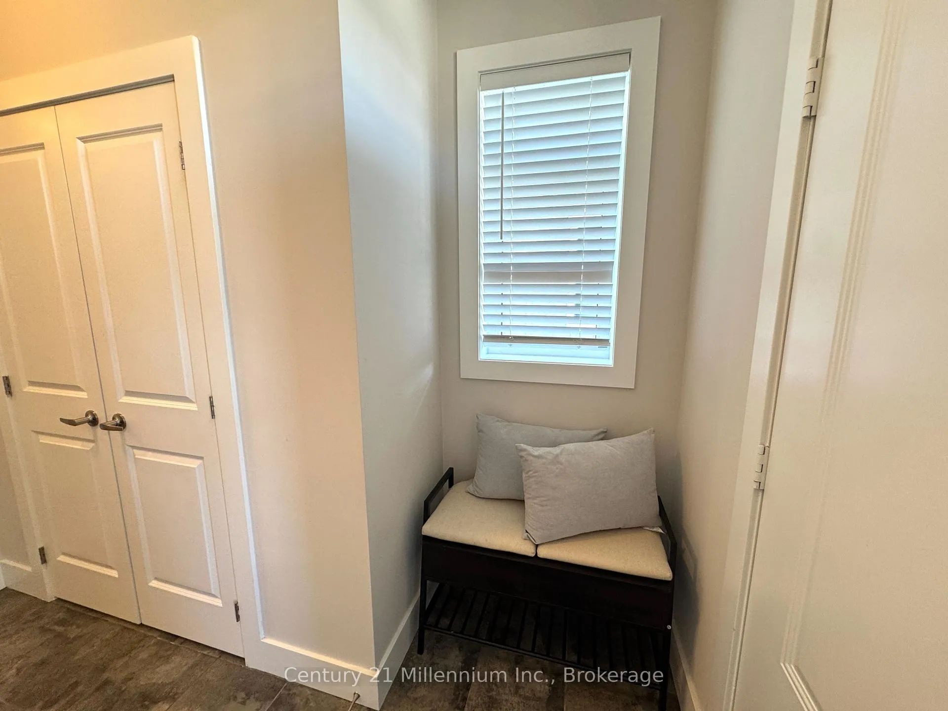 Photo 4 of 158 Red Pine Street, Blue Mountains — HOMEH