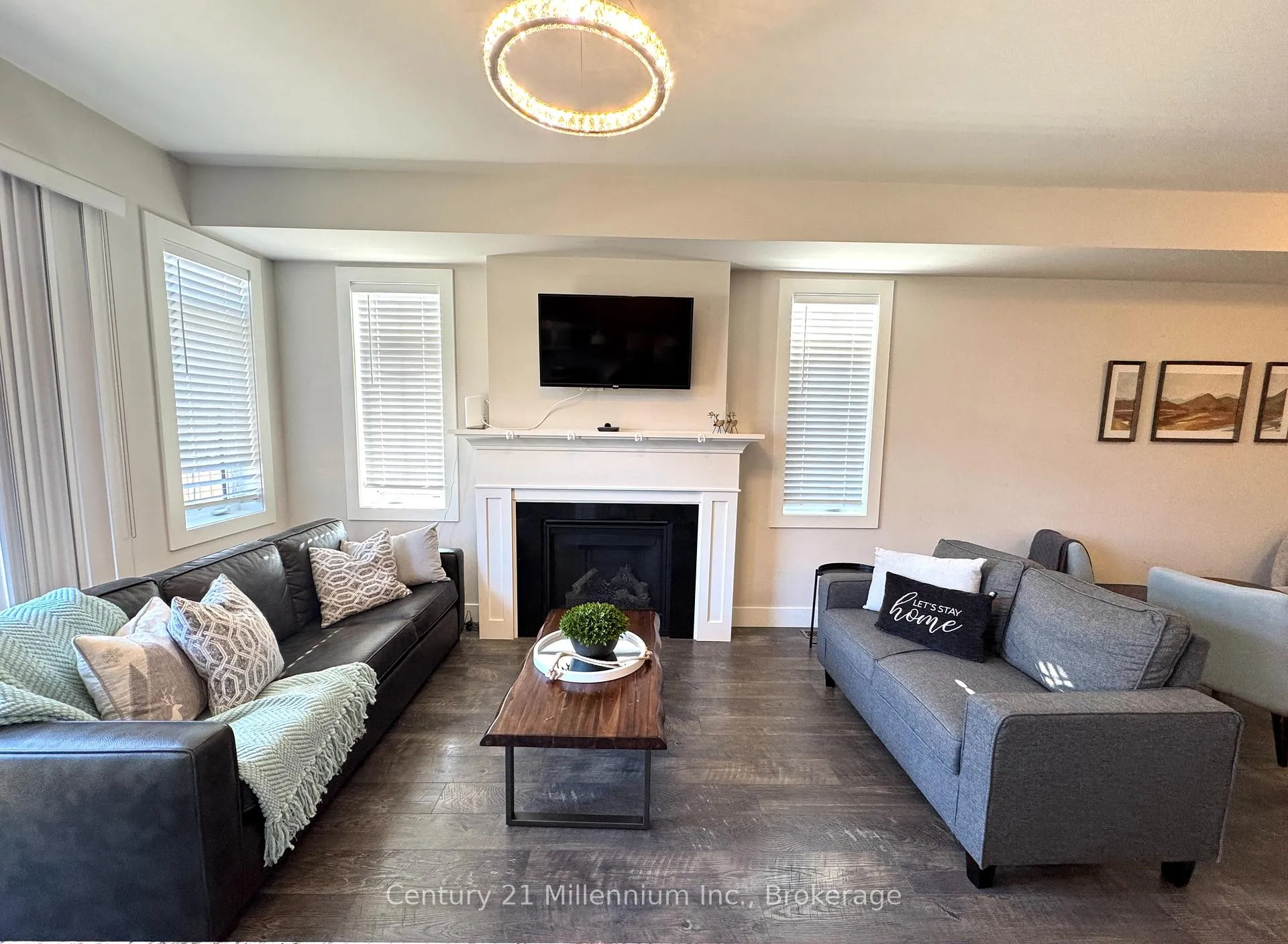 Photo 5 of 158 Red Pine Street, Blue Mountains — HOMEH