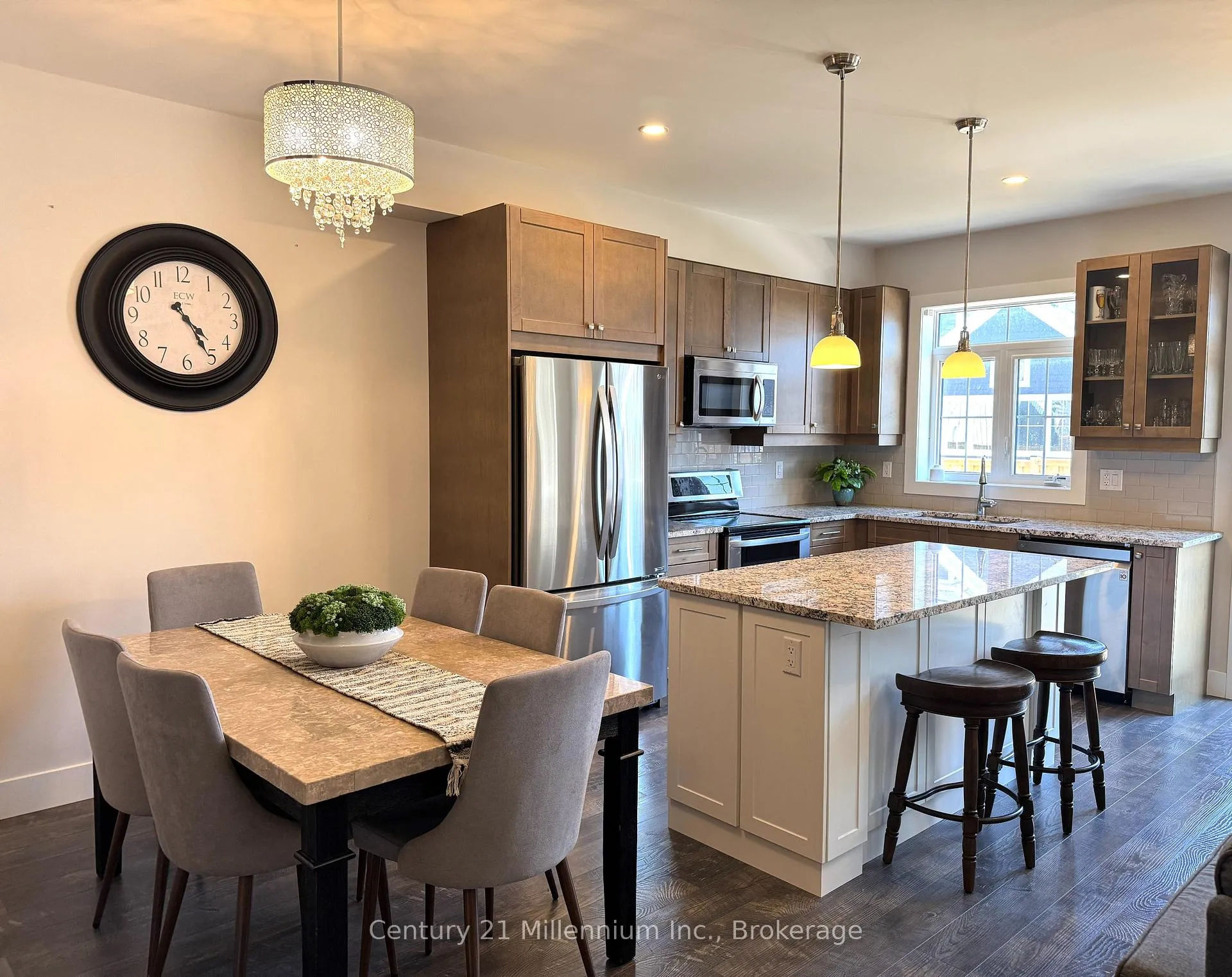 Photo 9 of 158 Red Pine Street, Blue Mountains — HOMEH