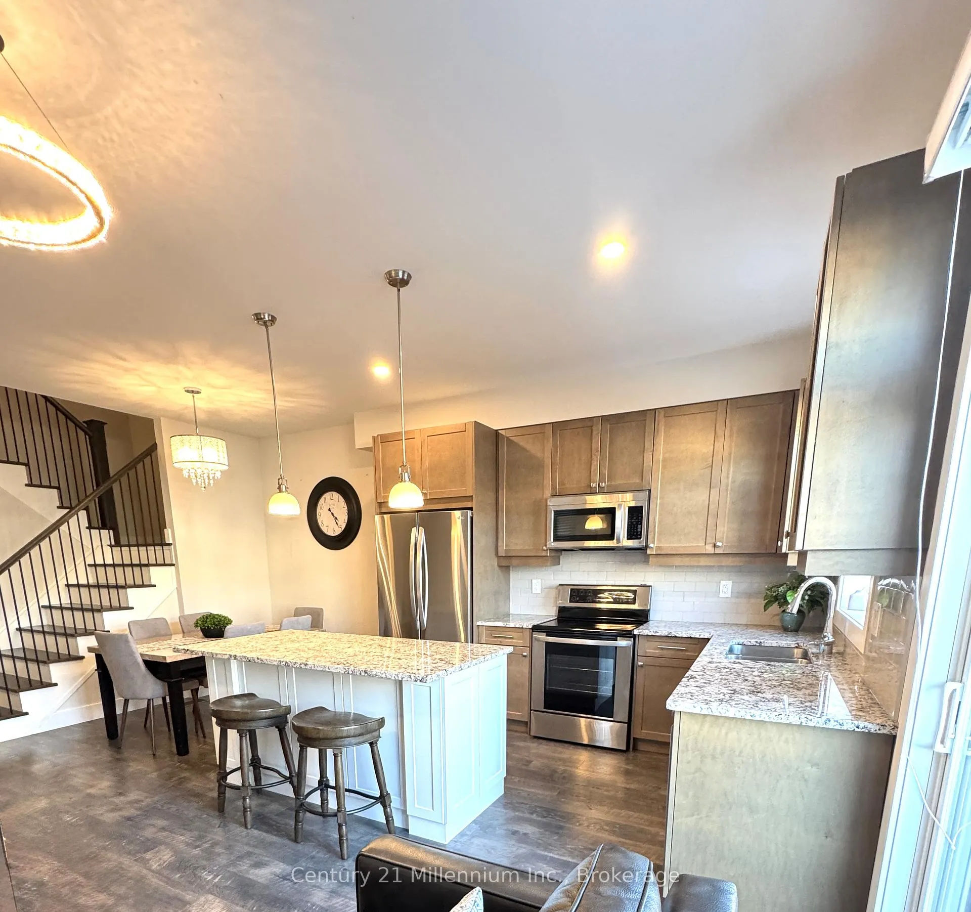Photo 10 of 158 Red Pine Street, Blue Mountains — HOMEH