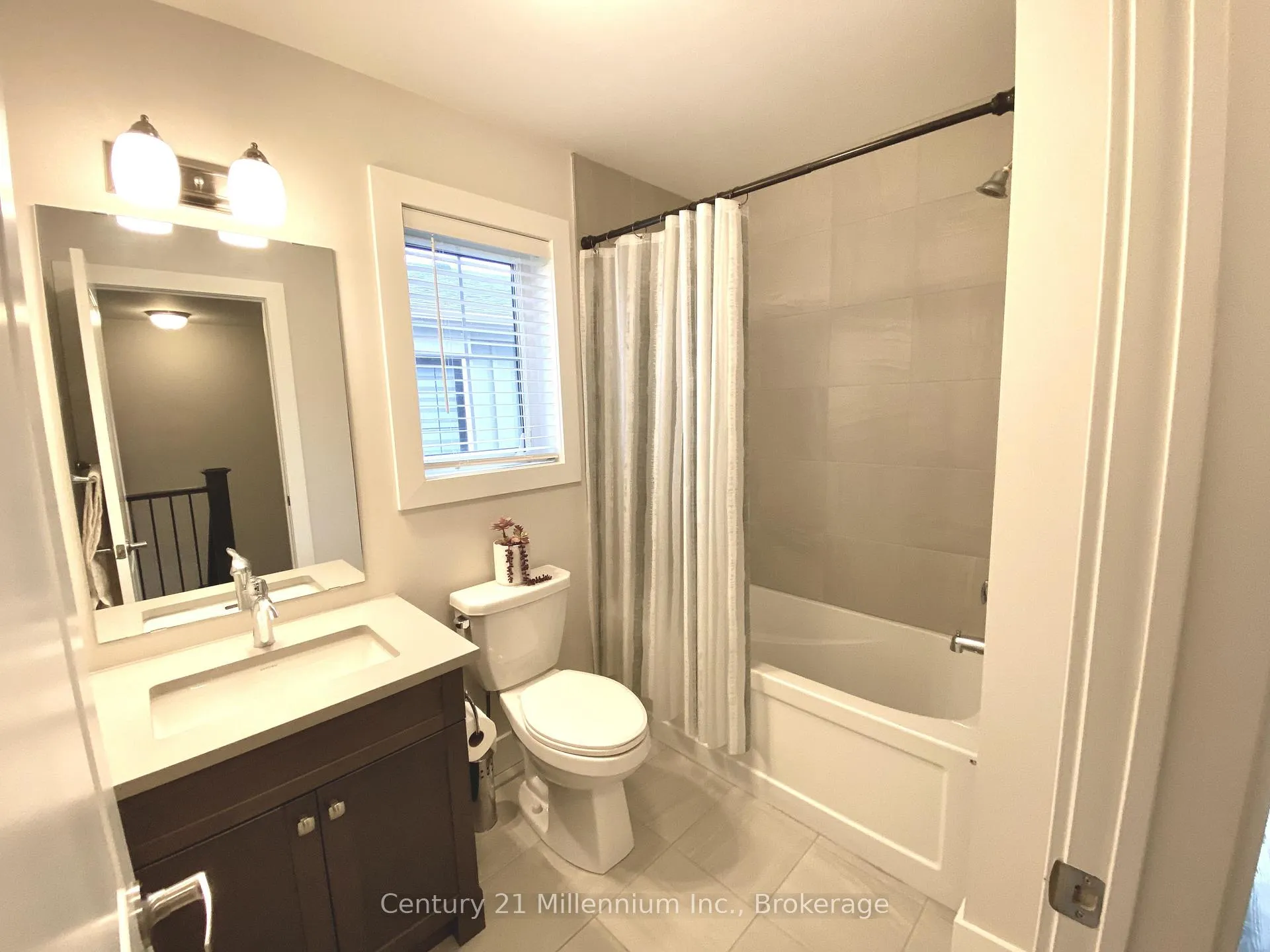 Photo 21 of 158 Red Pine Street, Blue Mountains — HOMEH