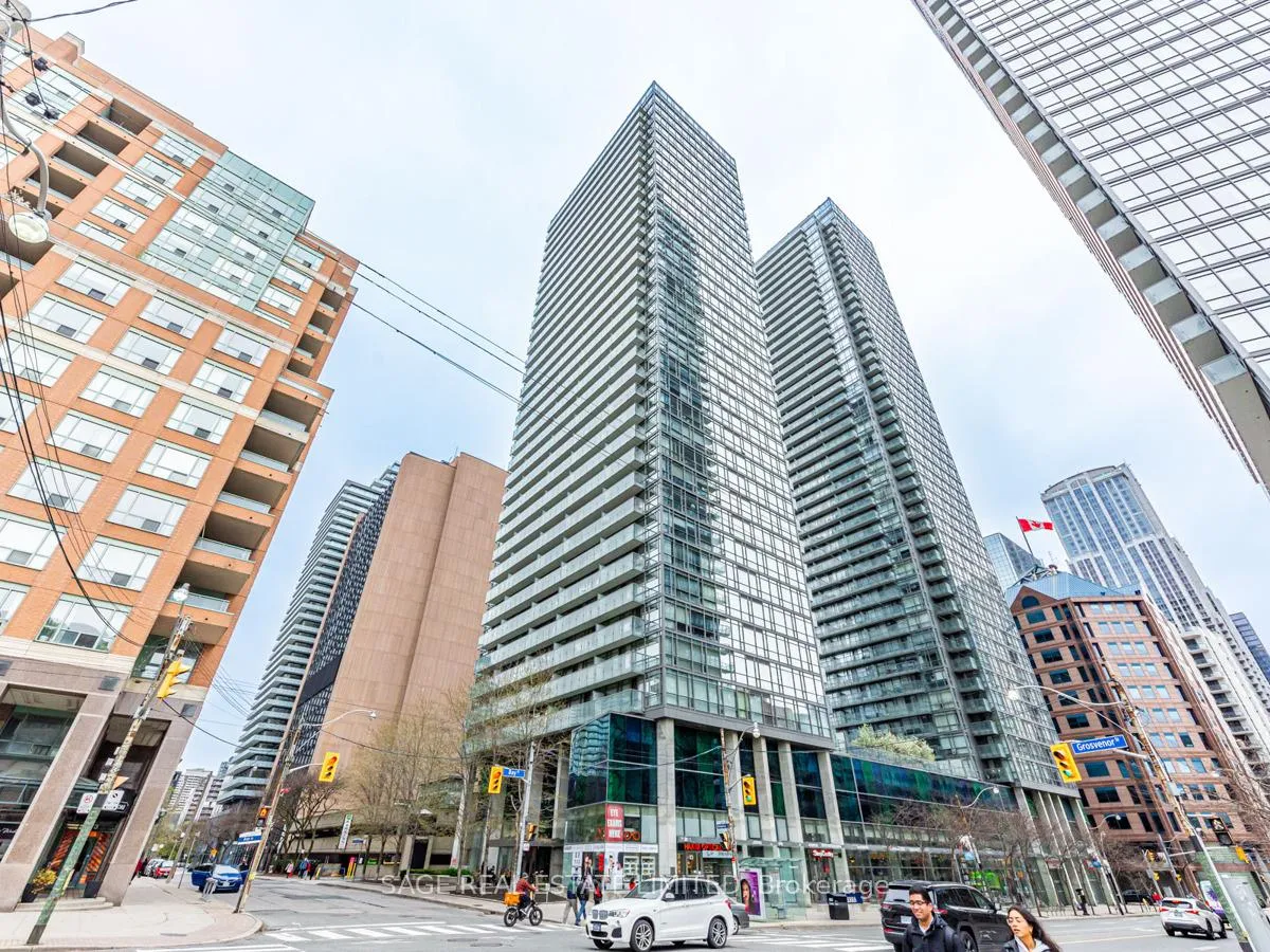 Front of Unit 2603, 37 Grosvenor Street