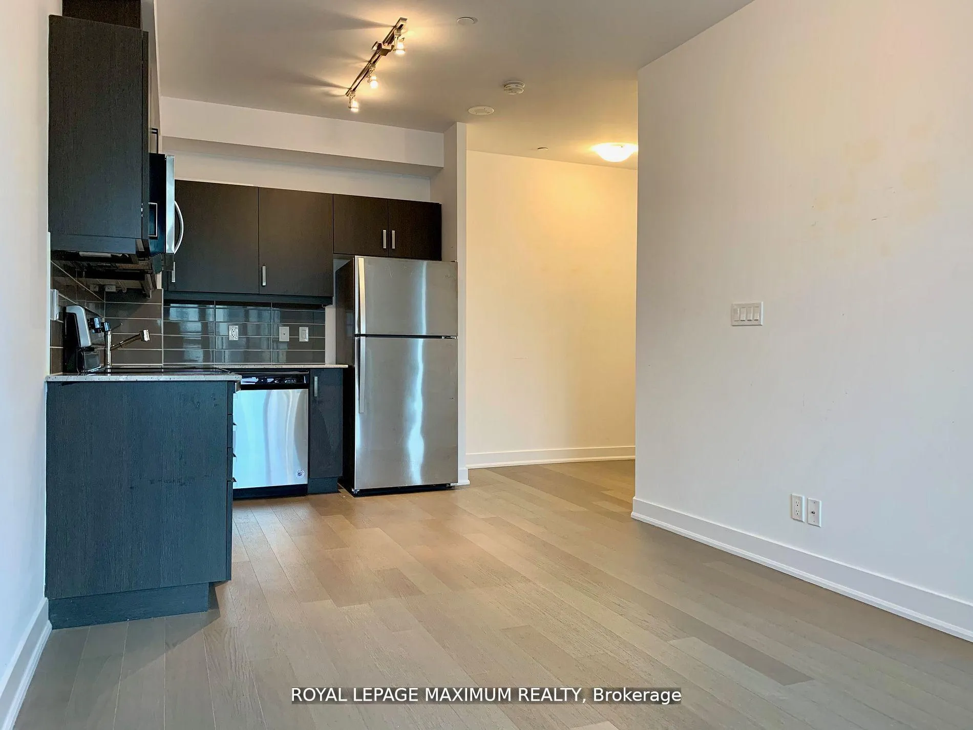 Photo 3 of Unit 502, 1486 Bathurst Street, Toronto, Humewood-Cedarvale — HOMEH