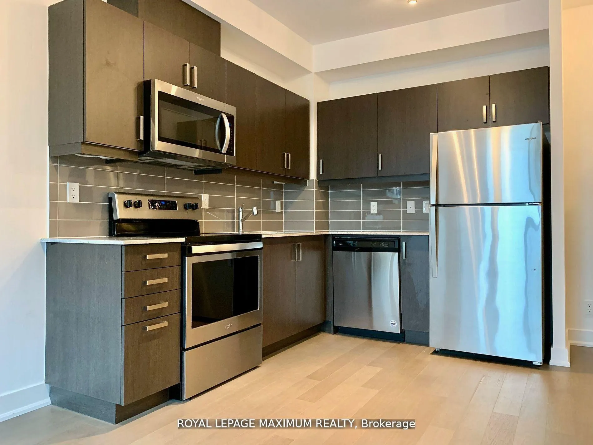 Photo 4 of Unit 502, 1486 Bathurst Street, Toronto, Humewood-Cedarvale — HOMEH