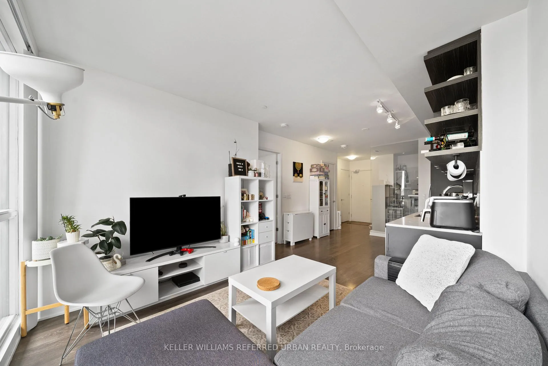 Photo 5 of Unit 208, 6 Sonic Way N, Toronto, Flemingdon Park — HOMEH