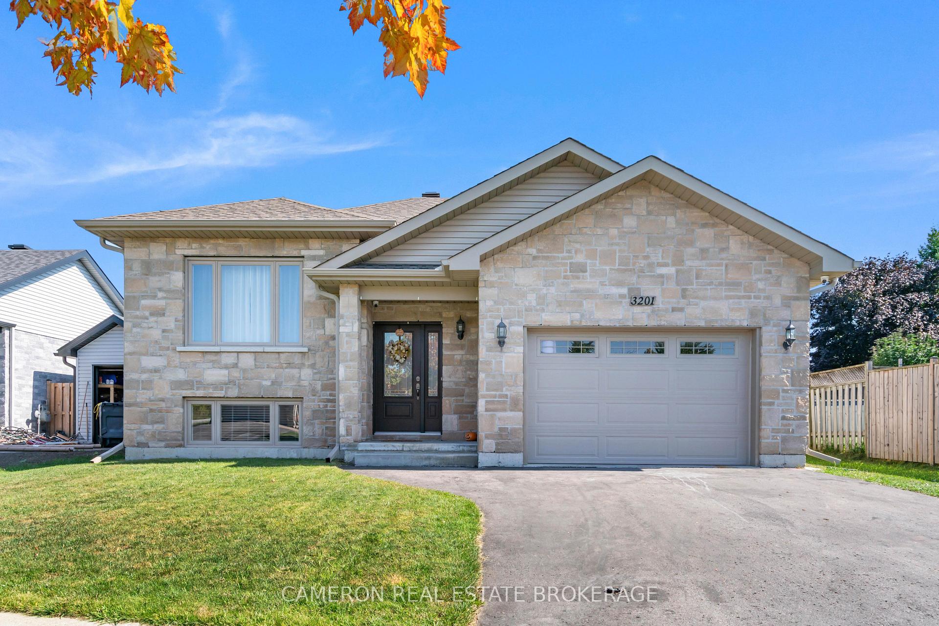 Photo 3 of 3201 Northdale Drive, Cornwall — HOMEH