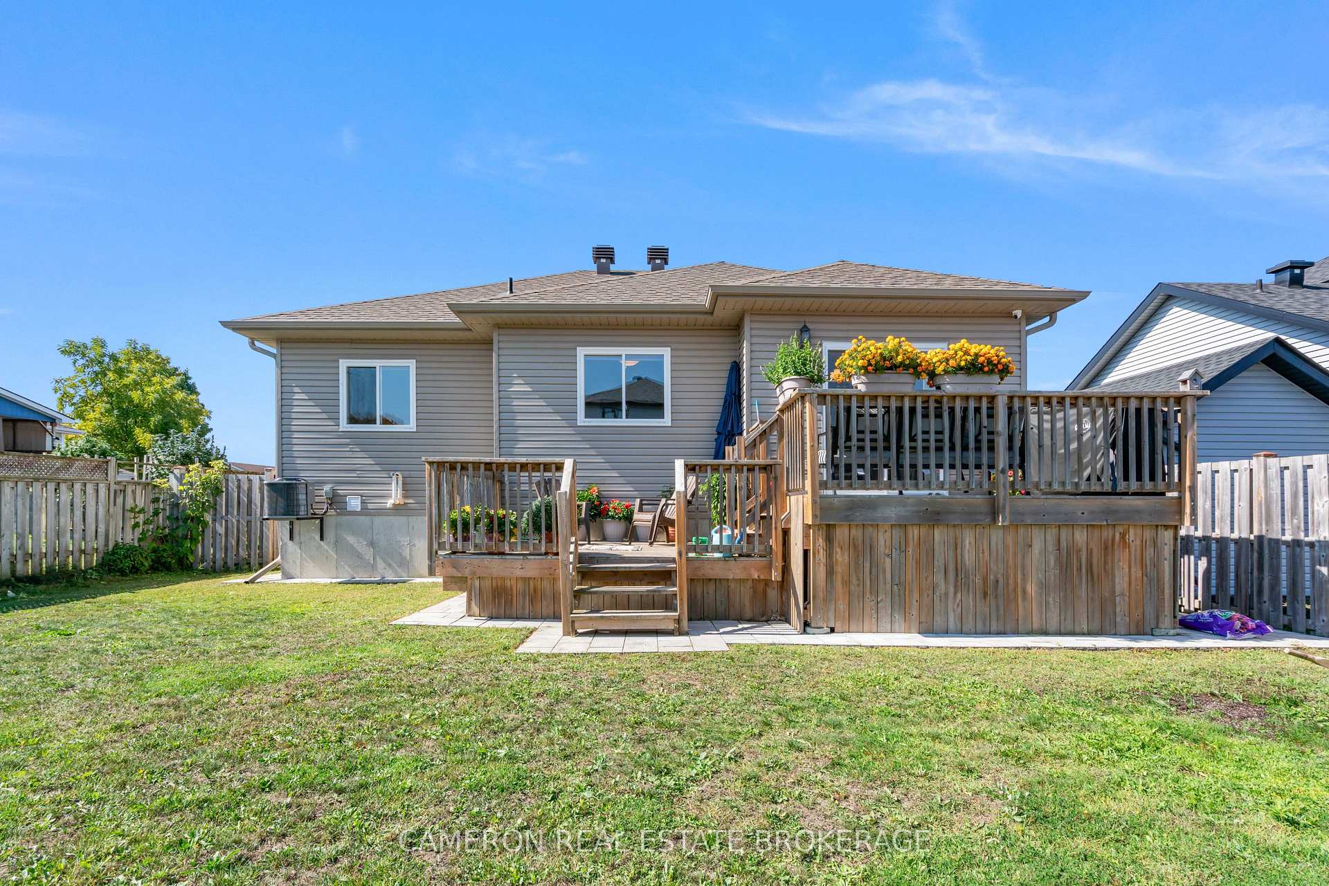 Photo 6 of 3201 Northdale Drive, Cornwall — HOMEH