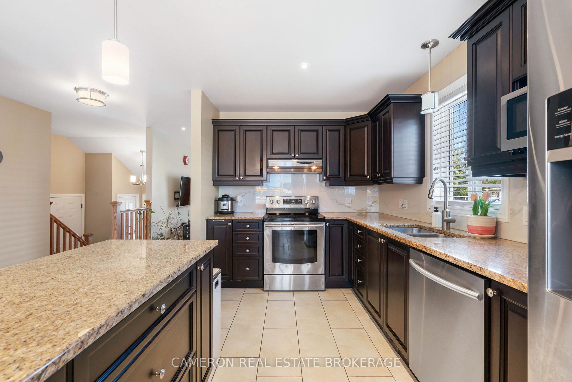 Photo 16 of 3201 Northdale Drive, Cornwall — HOMEH
