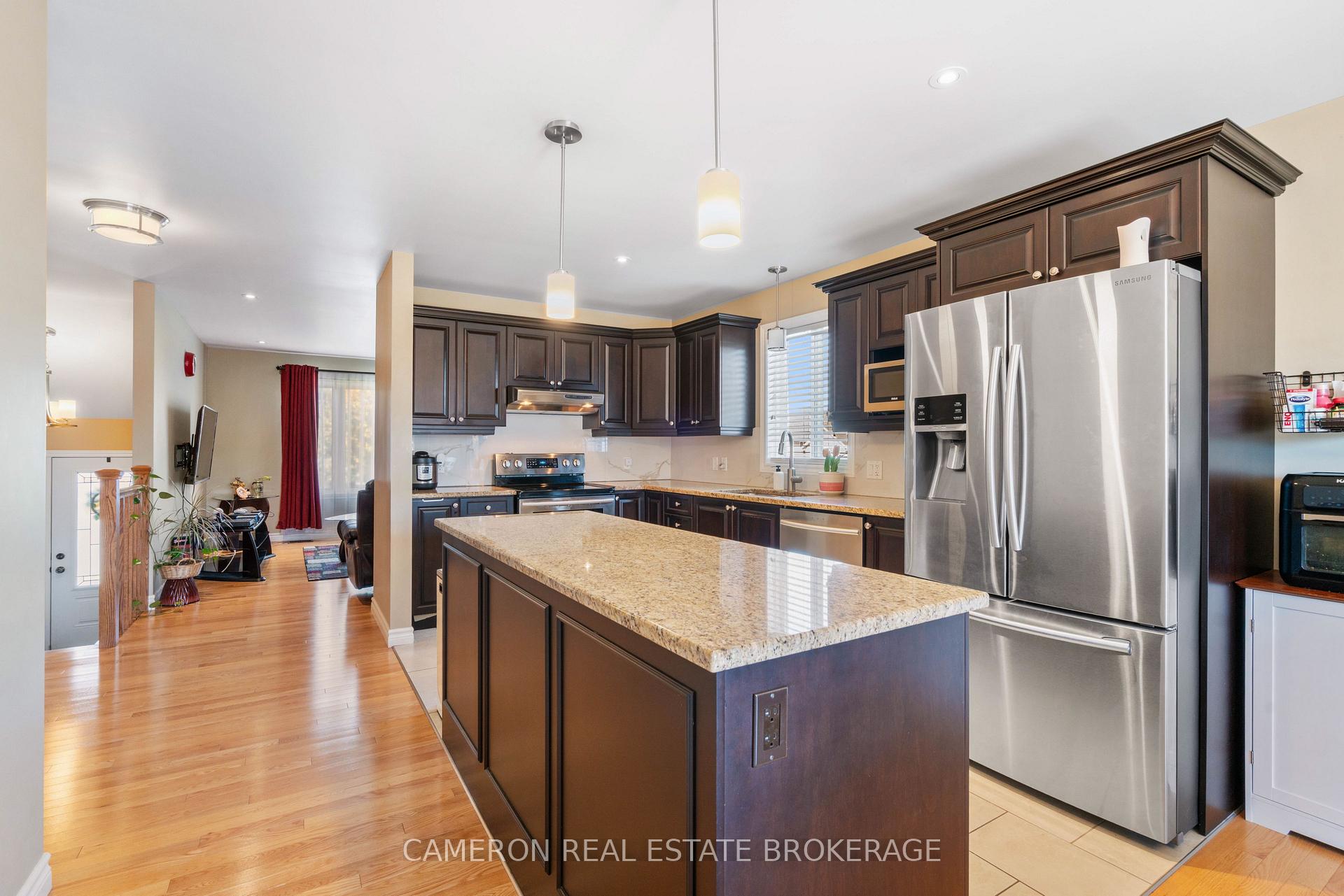 Photo 17 of 3201 Northdale Drive, Cornwall — HOMEH