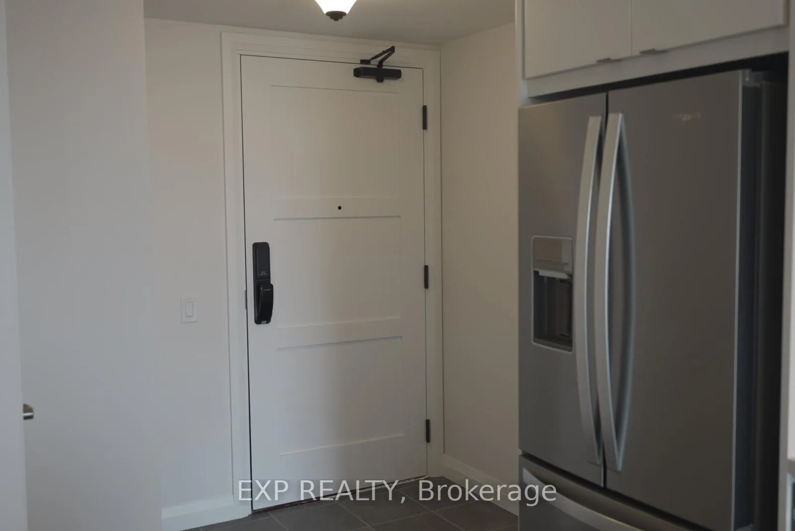 Photo 4 of Unit 507, 93 Arthur Street S, Guelph, St. Patrick's Ward — HOMEH