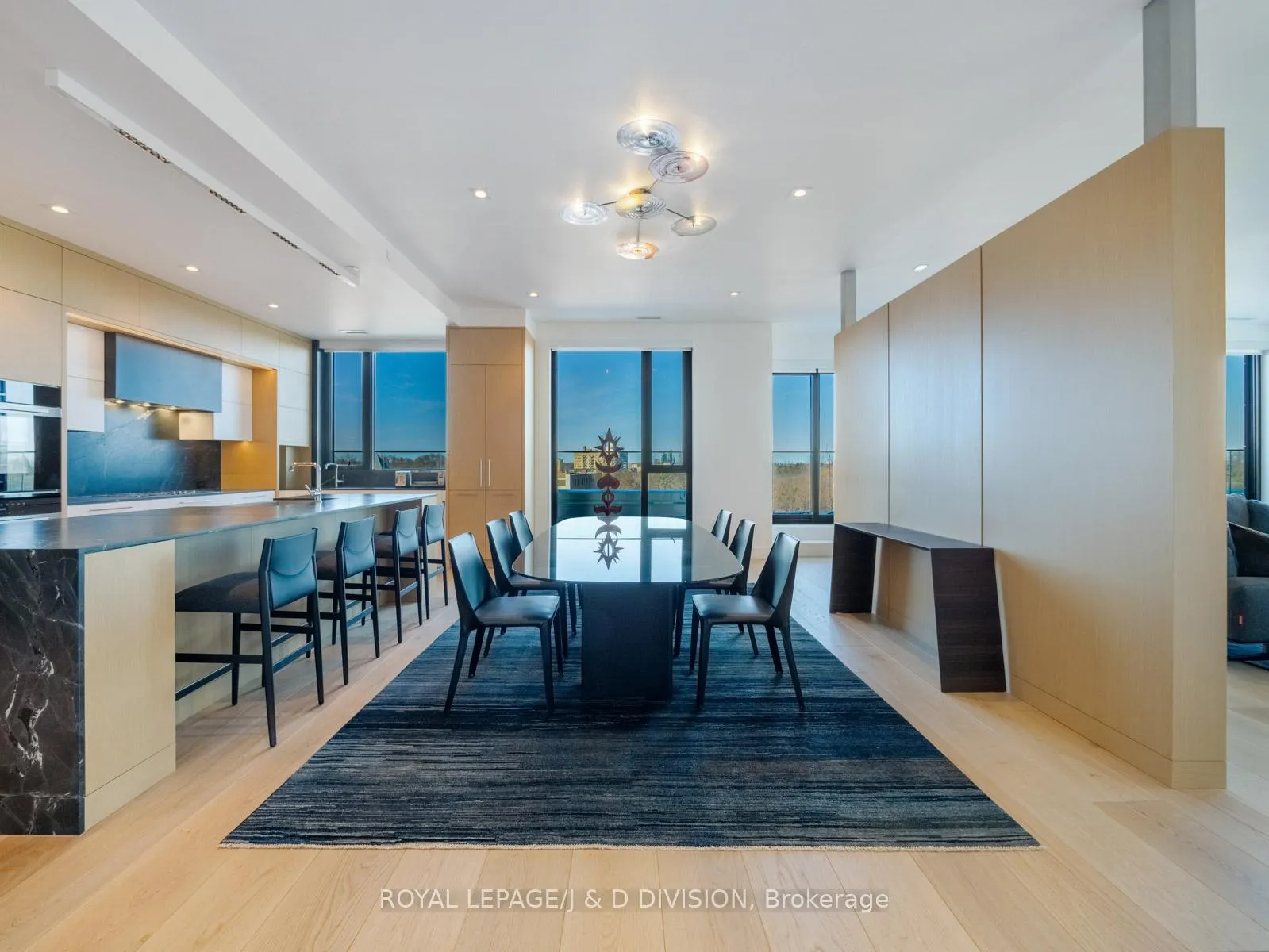 Photo 11 of Unit 707, 1 Strathgowan Avenue, Toronto, Lawrence Park South — HOMEH