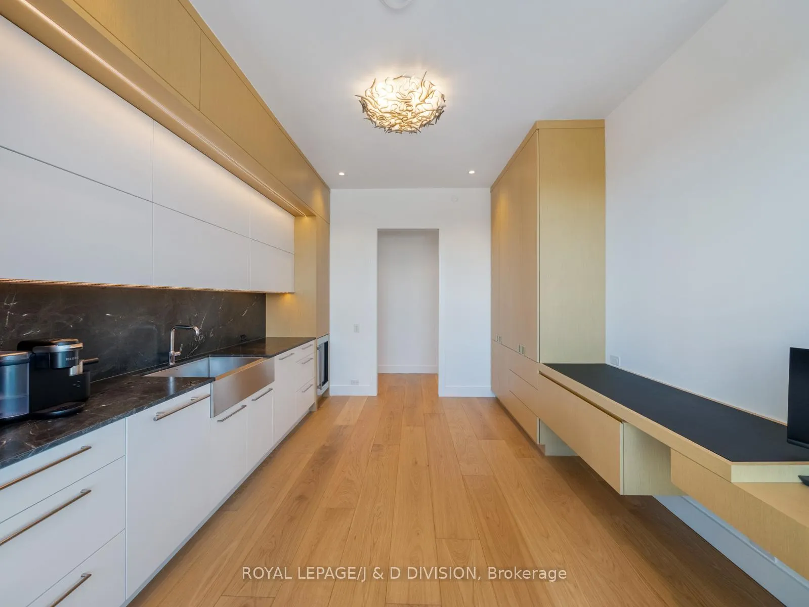 Photo 23 of Unit 707, 1 Strathgowan Avenue, Toronto, Lawrence Park South — HOMEH
