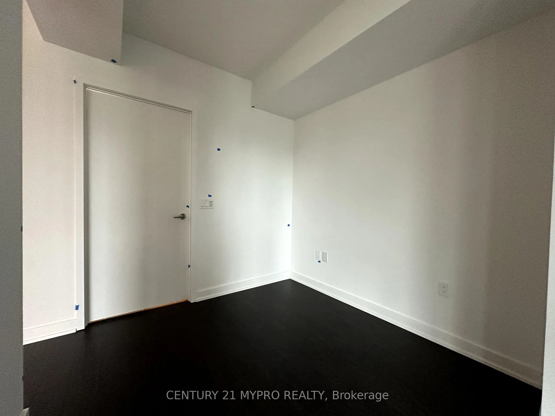 Photo 4 of Unit 2213, 230 Simcoe Street, Toronto, Kensington-Chinatown — HOMEH