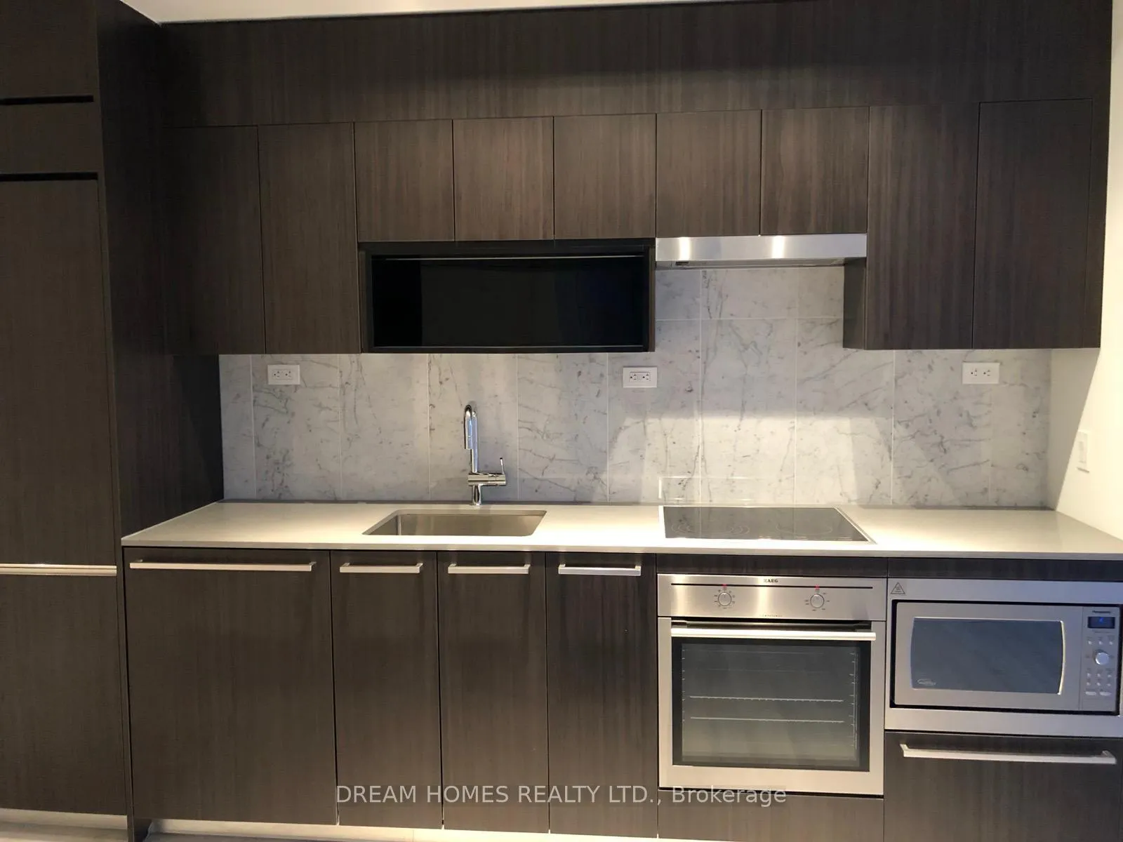 Photo 5 of Unit 2102, 80 Queens Wharf Road, Toronto, Waterfront Communities — HOMEH