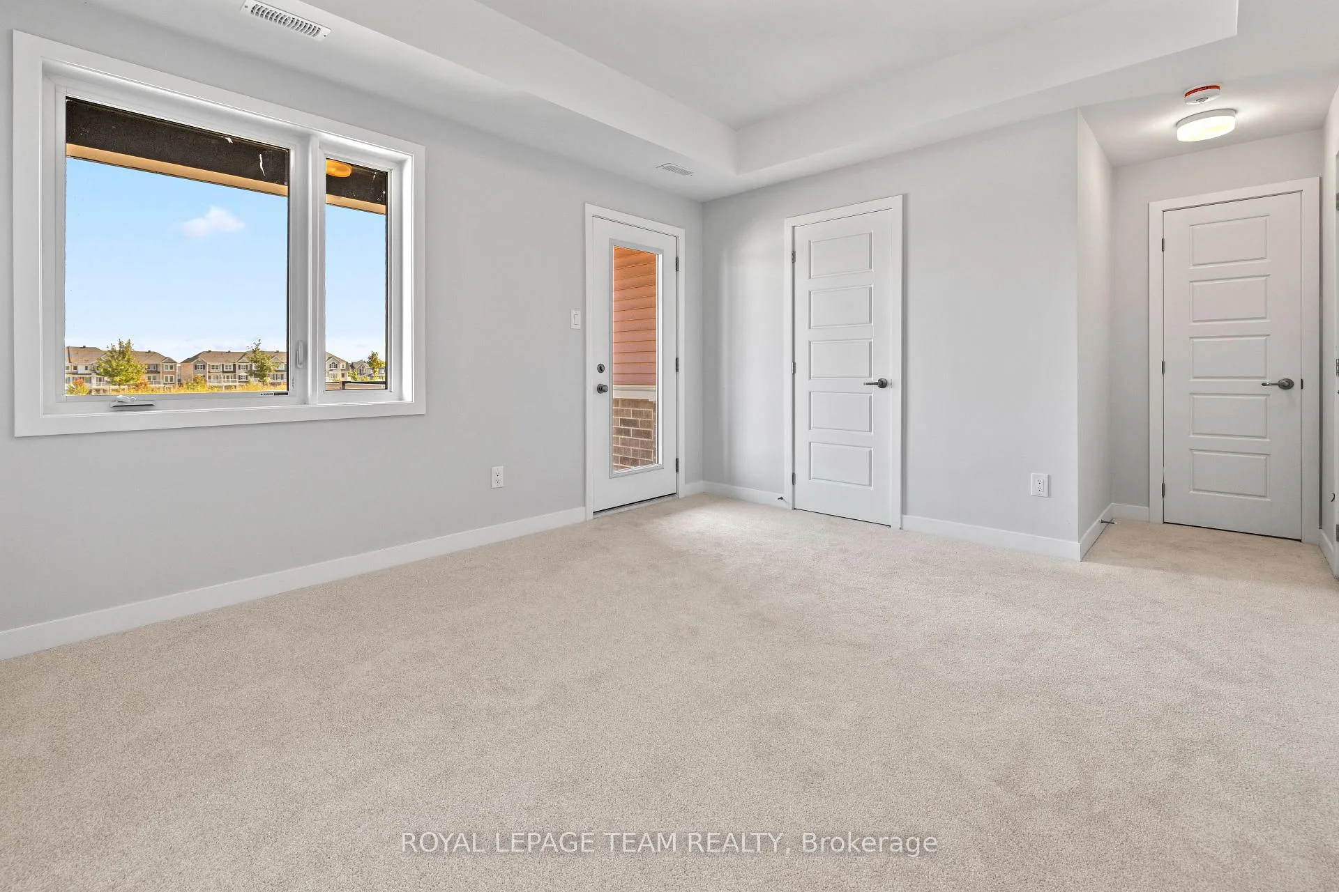 Photo 12 of 808 Parnian Private, Ottawa, Barrhaven - Half Moon Bay — HOMEH