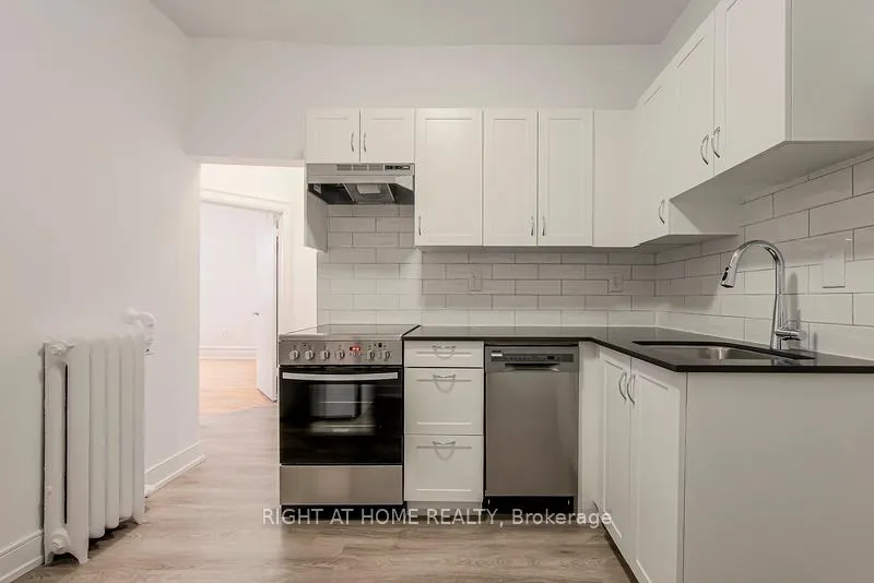 Photo 3 of Unit R, 723 Bloor Street, Toronto, Palmerston-Little Italy — HOMEH
