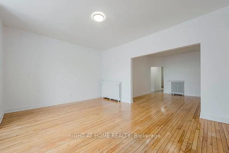 Photo 8 of Unit R, 723 Bloor Street, Toronto, Palmerston-Little Italy — HOMEH