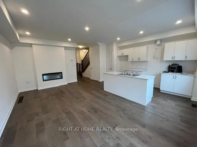 Photo 4 of 17 Linden Park Lane, Hamilton, Hill Park — HOMEH