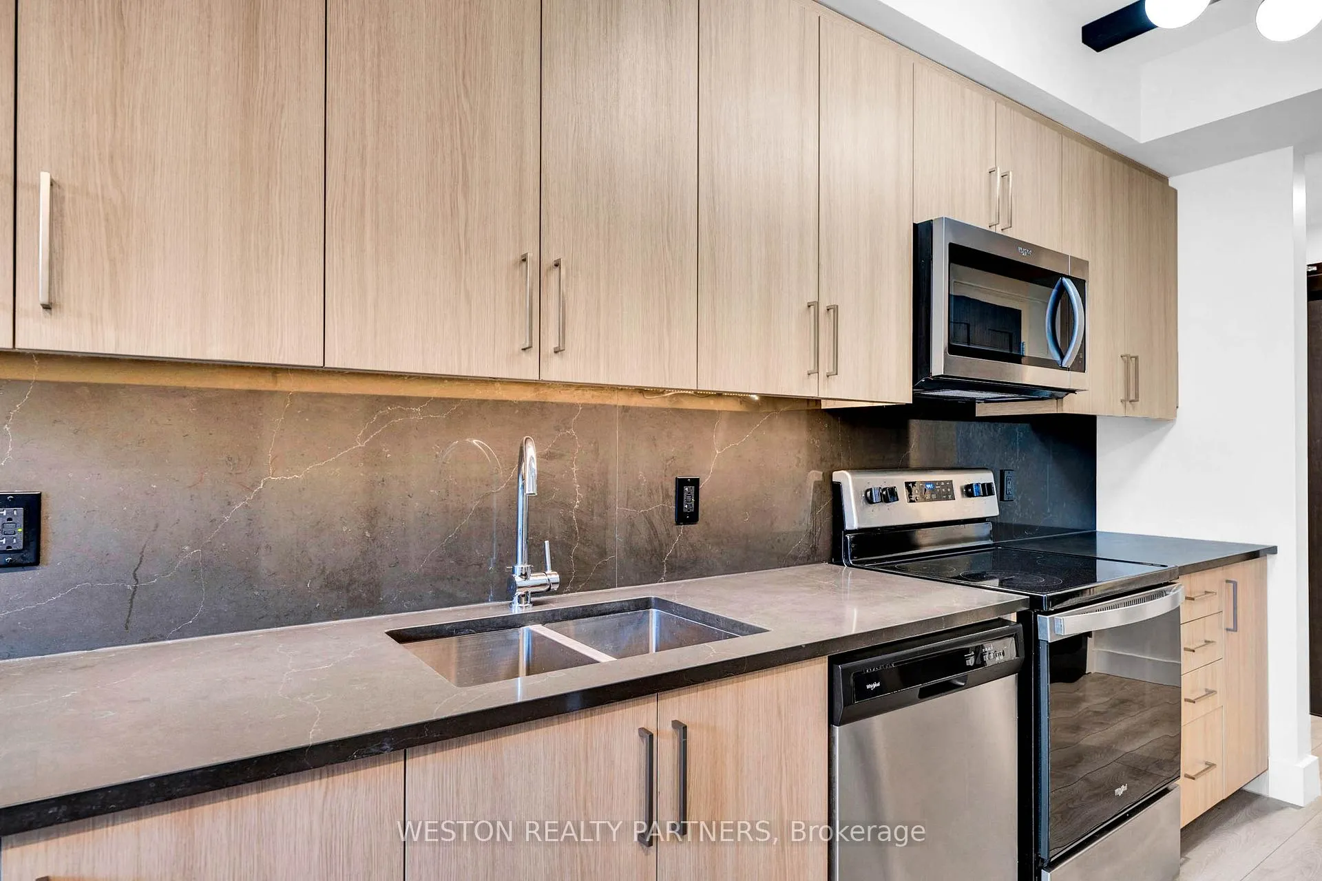 Photo 5 of Unit 726, 145 Columbia Street W, Kitchener — HOMEH