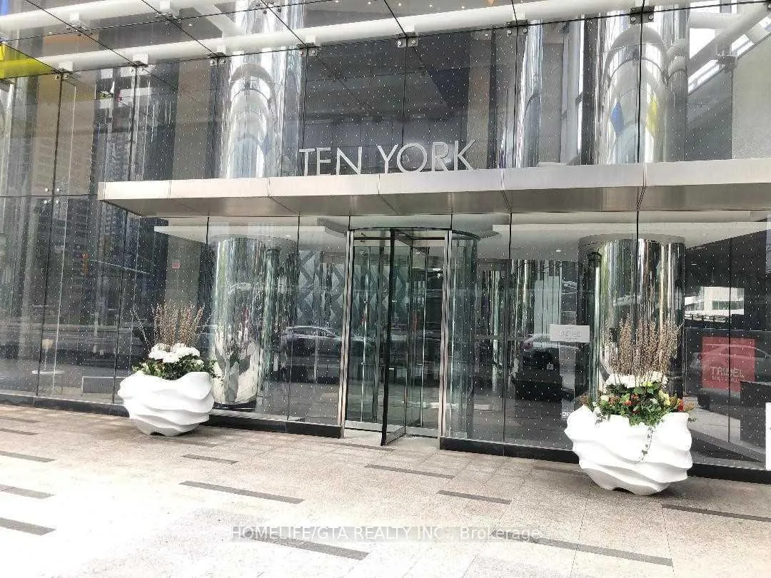 Photo 1 of Unit 4009, 10 York Street, Toronto, Waterfront Communities — HOMEH
