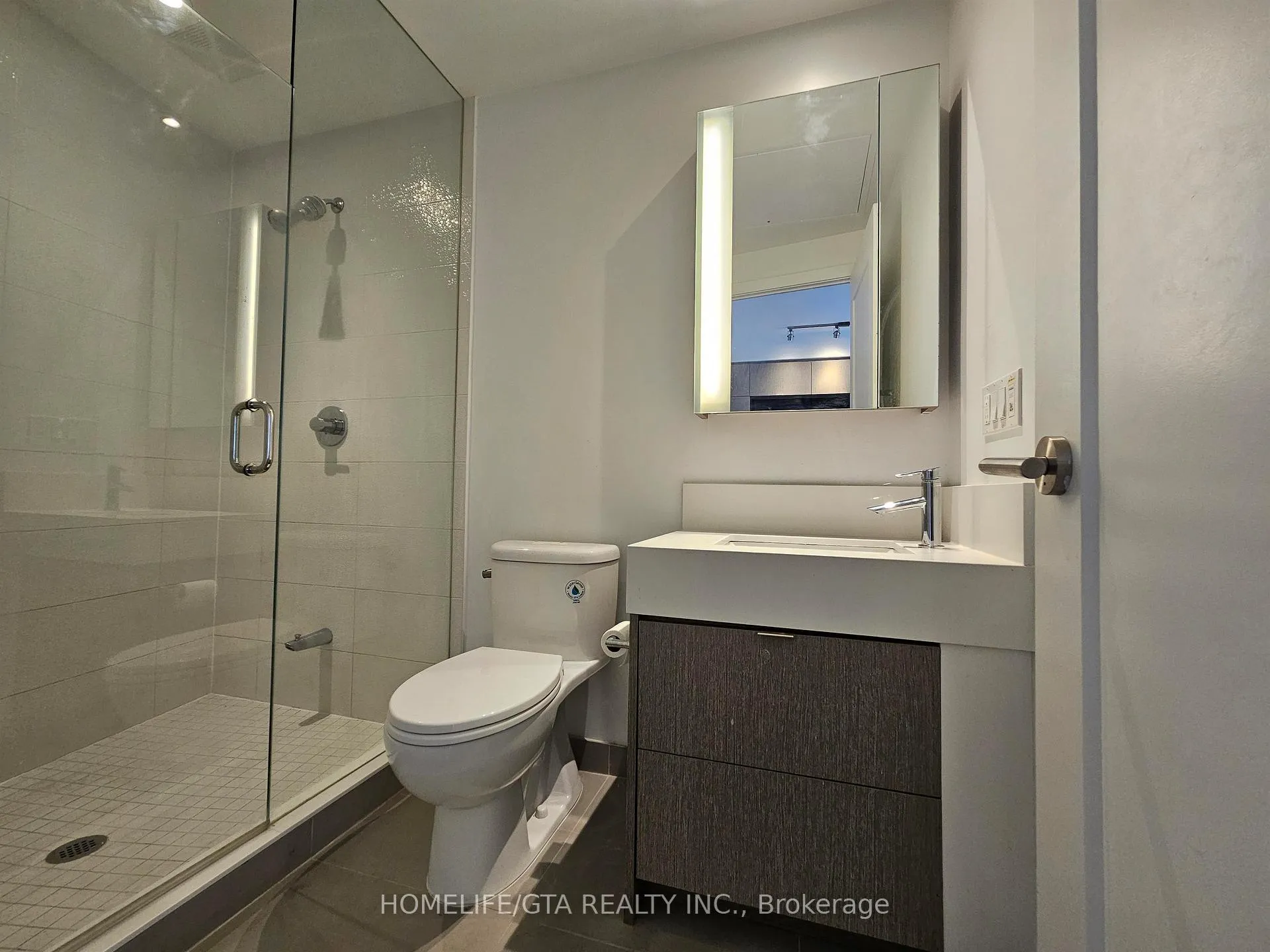 Photo 7 of Unit 4009, 10 York Street, Toronto, Waterfront Communities — HOMEH