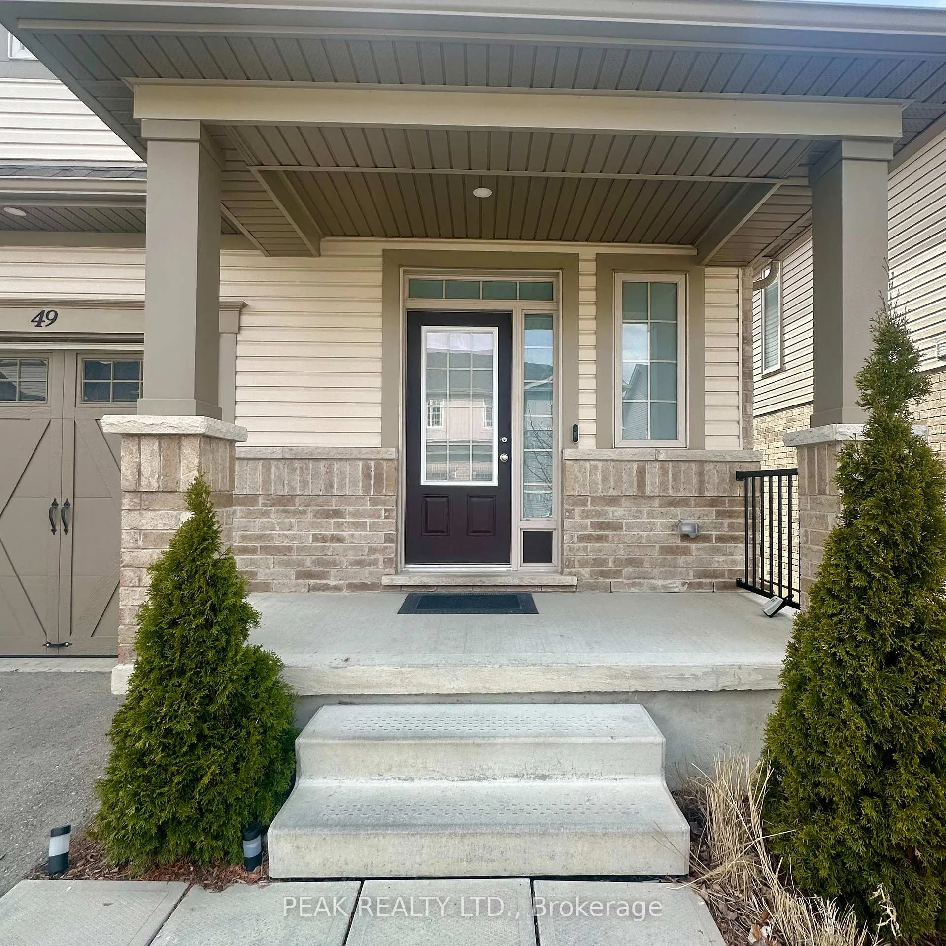 Photo 3 of 49 Gleason Crescent, Kitchener — HOMEH