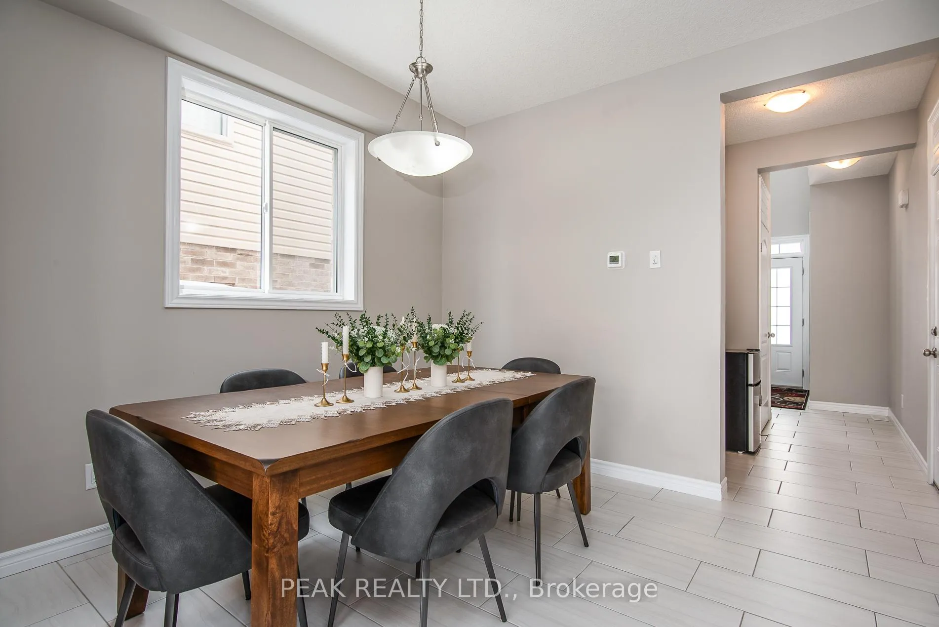 Photo 8 of 49 Gleason Crescent, Kitchener — HOMEH