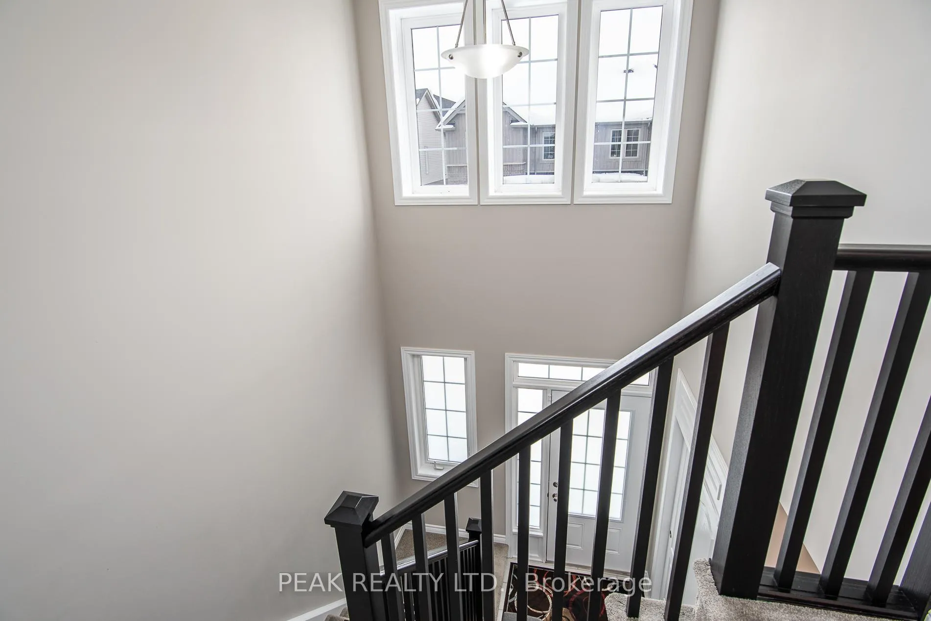 Photo 25 of 49 Gleason Crescent, Kitchener — HOMEH