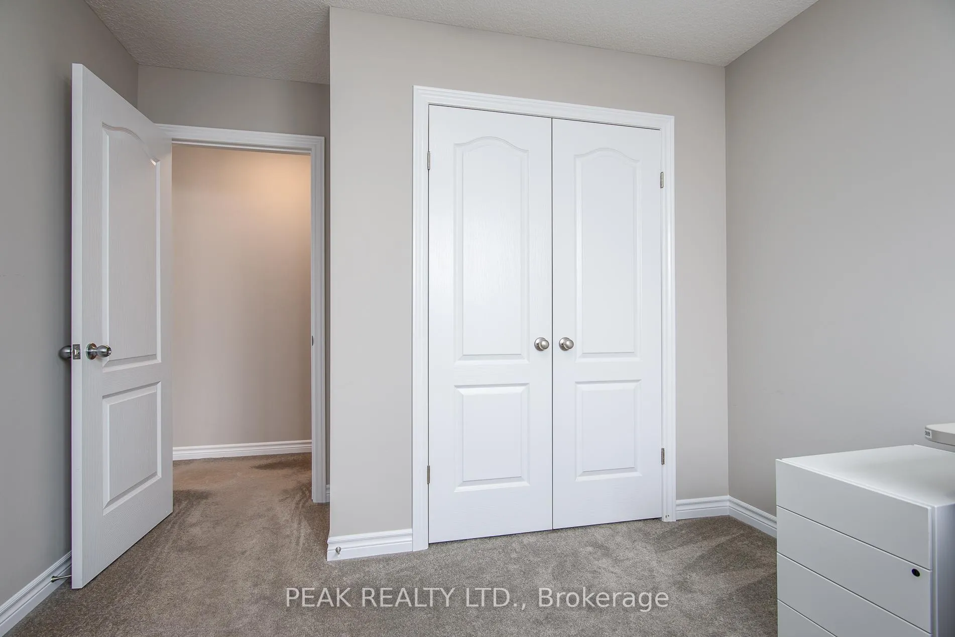 Photo 34 of 49 Gleason Crescent, Kitchener — HOMEH