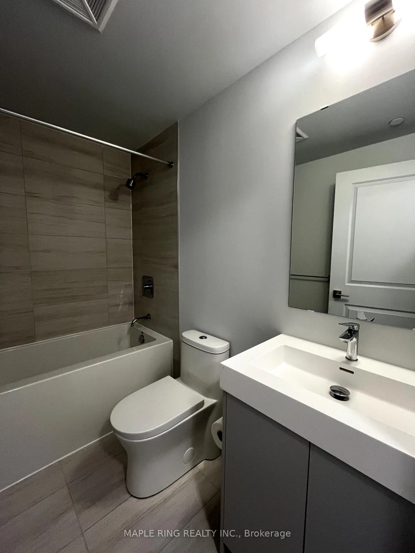 Photo 11 of Unit 3008, 2920 Highway 7, Vaughan, Vaughan Corporate Centre — HOMEH