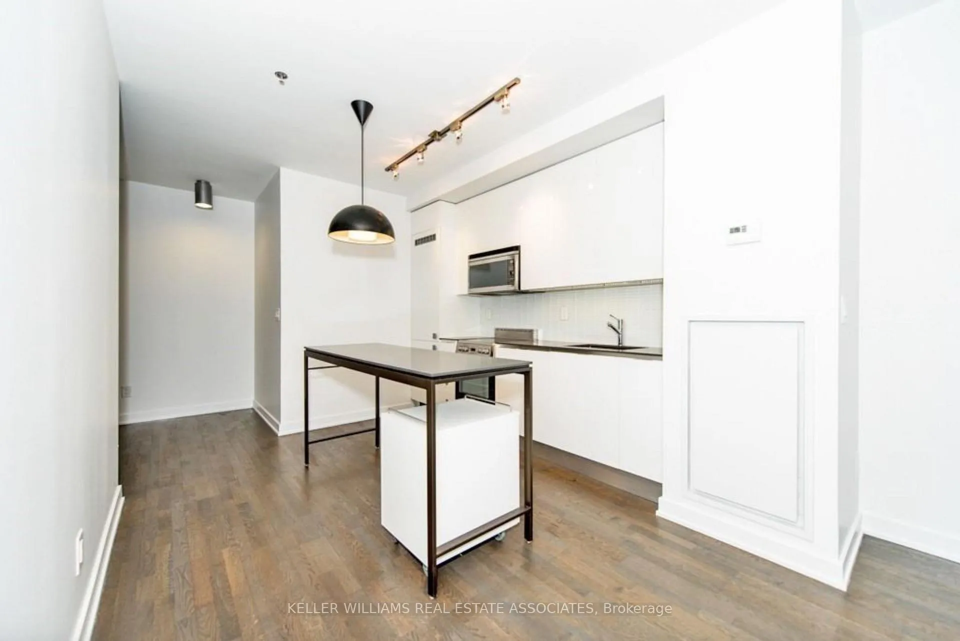 Photo 13 of Unit 1002, 8 Dovercourt Road, Toronto, Little Portugal — HOMEH