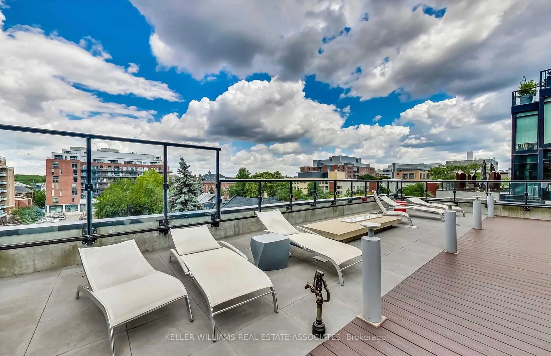 Photo 20 of Unit 1002, 8 Dovercourt Road, Toronto, Little Portugal — HOMEH