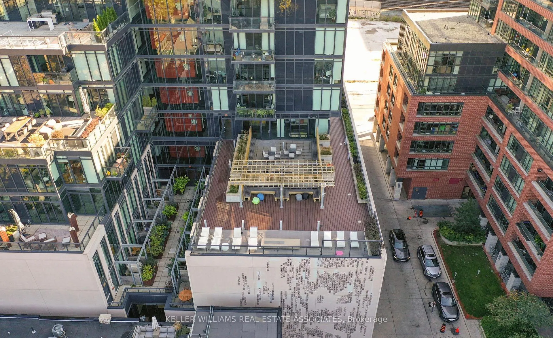 Photo 21 of Unit 1002, 8 Dovercourt Road, Toronto, Little Portugal — HOMEH