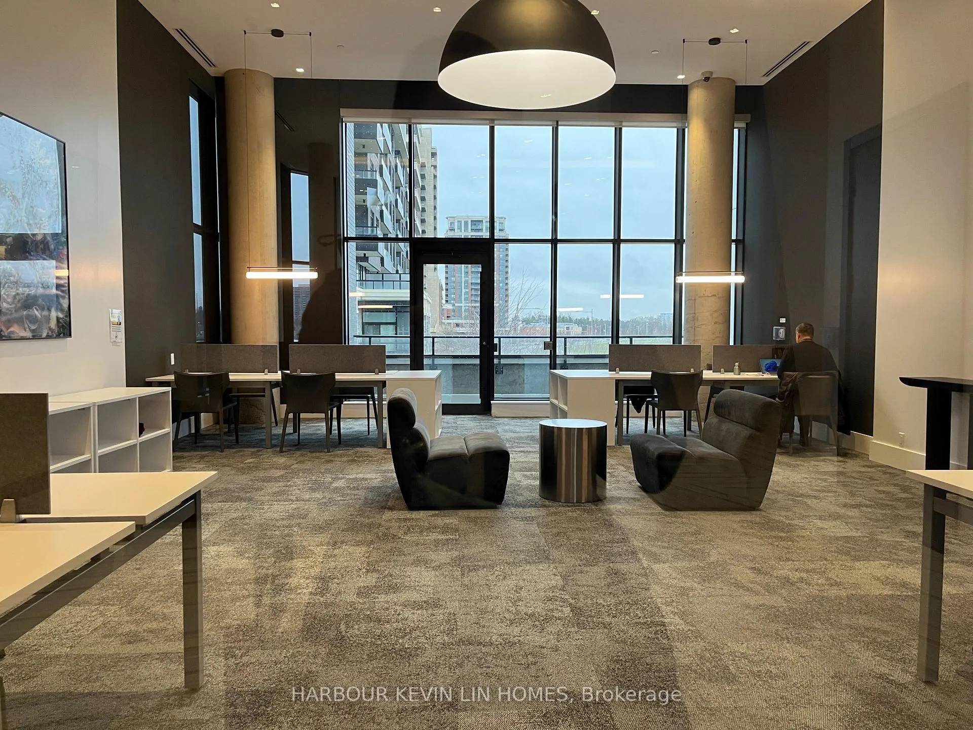 Photo 15 of Unit 1611, 8 Water Walk Drive, Markham, Unionville — HOMEH
