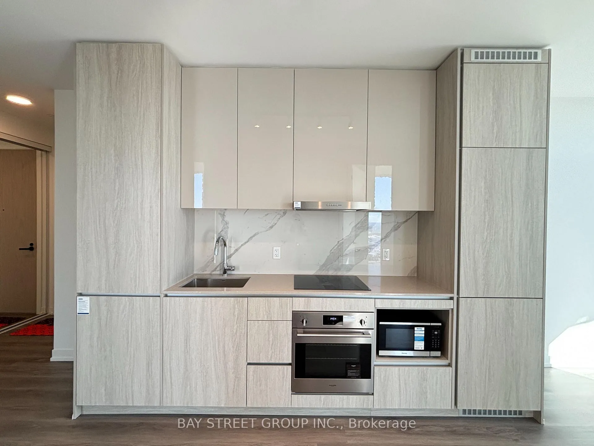 Photo 14 of Unit 4612, 28 Interchange Way, Vaughan, Vaughan Corporate Centre — HOMEH
