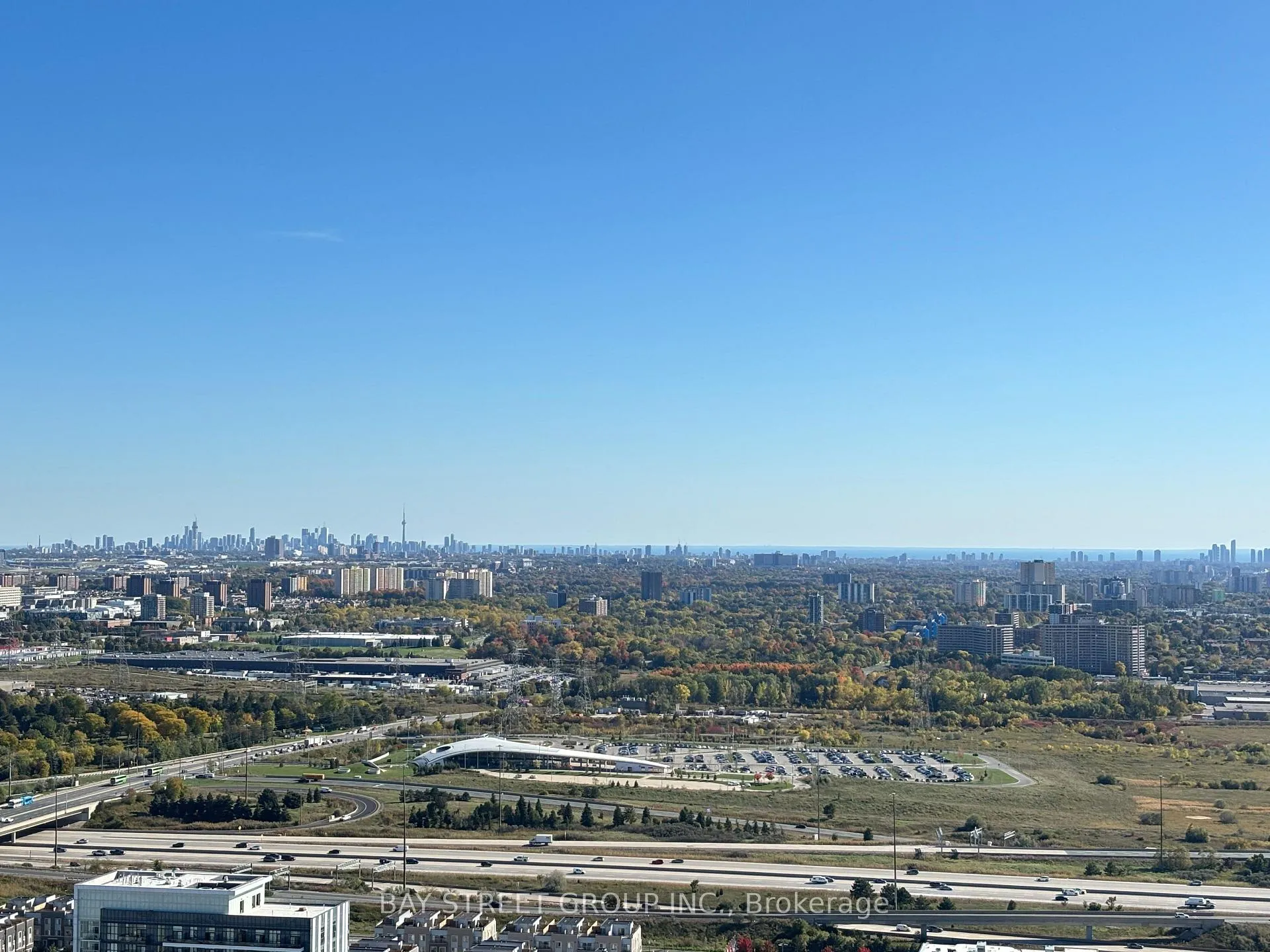 Photo 26 of Unit 4612, 28 Interchange Way, Vaughan, Vaughan Corporate Centre — HOMEH
