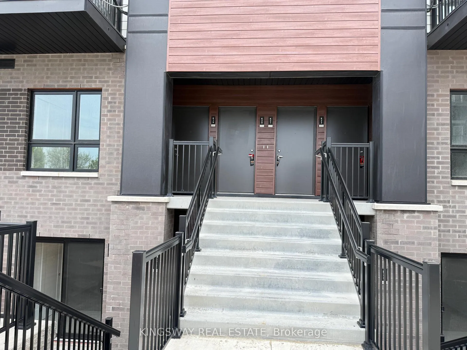 Front of Unit K19, 40 Palace Street