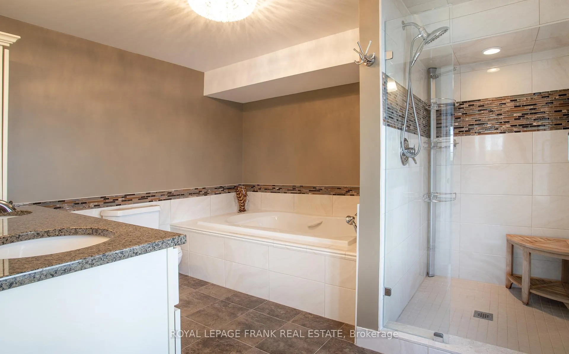 Photo 30 of 11 Edgewater Drive, Selwyn — HOMEH