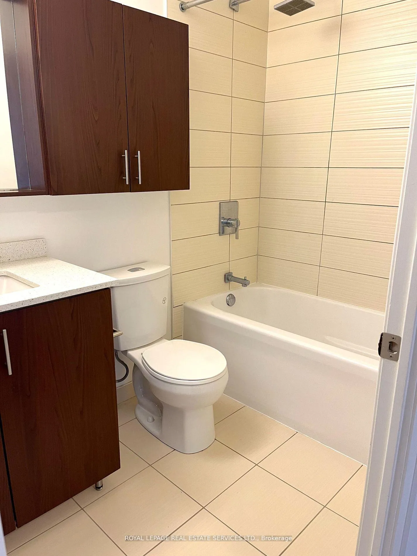Photo 17 of Unit 1011, 3700 Highway 7, Vaughan, East Woodbridge — HOMEH