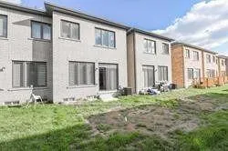 Photo 35 of 33 Adventura Road, Brampton, Northwest Brampton — HOMEH