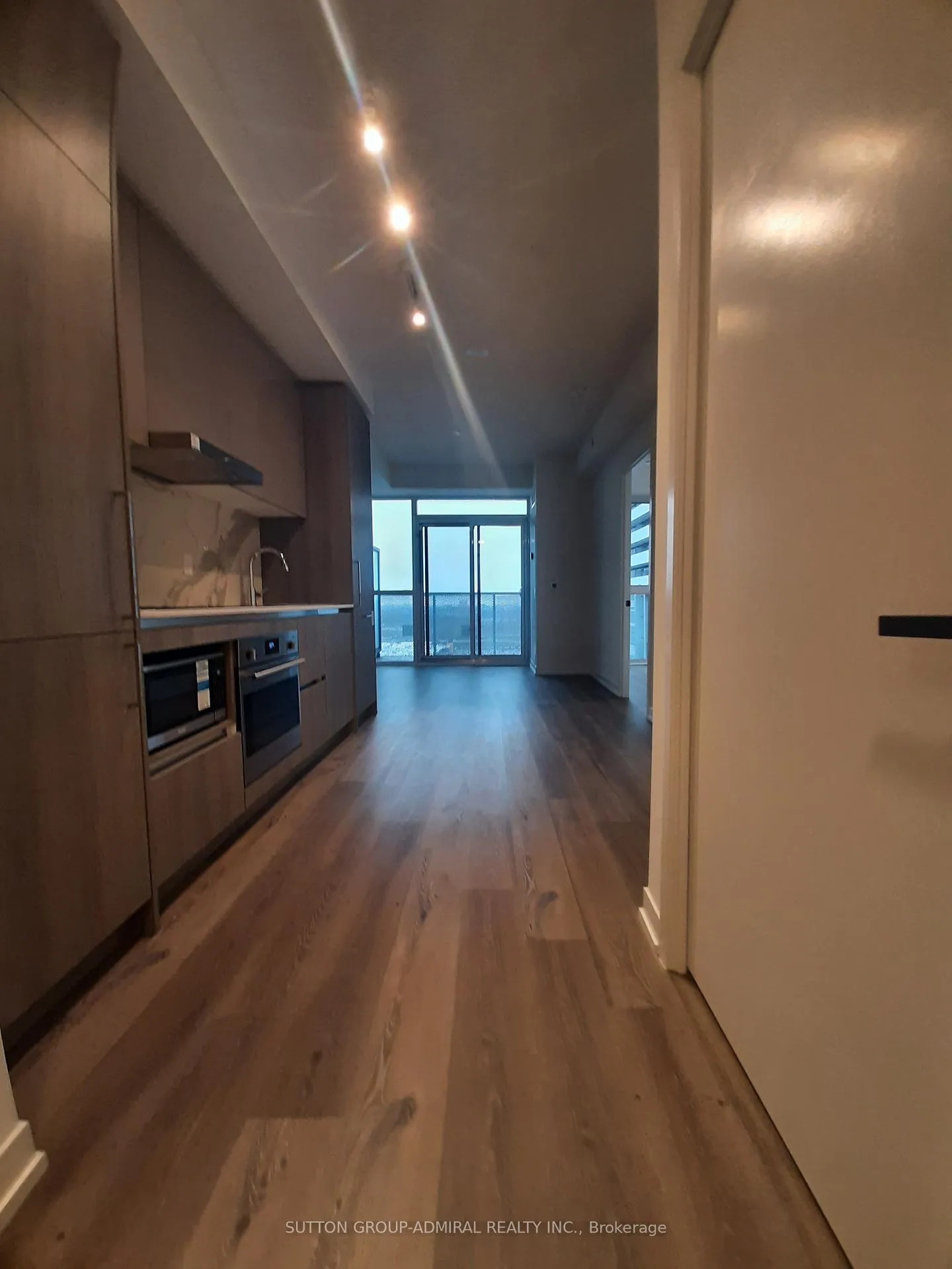 Photo 3 of Unit 2205, 225 Commerce Street, Vaughan, Vaughan Corporate Centre — HOMEH