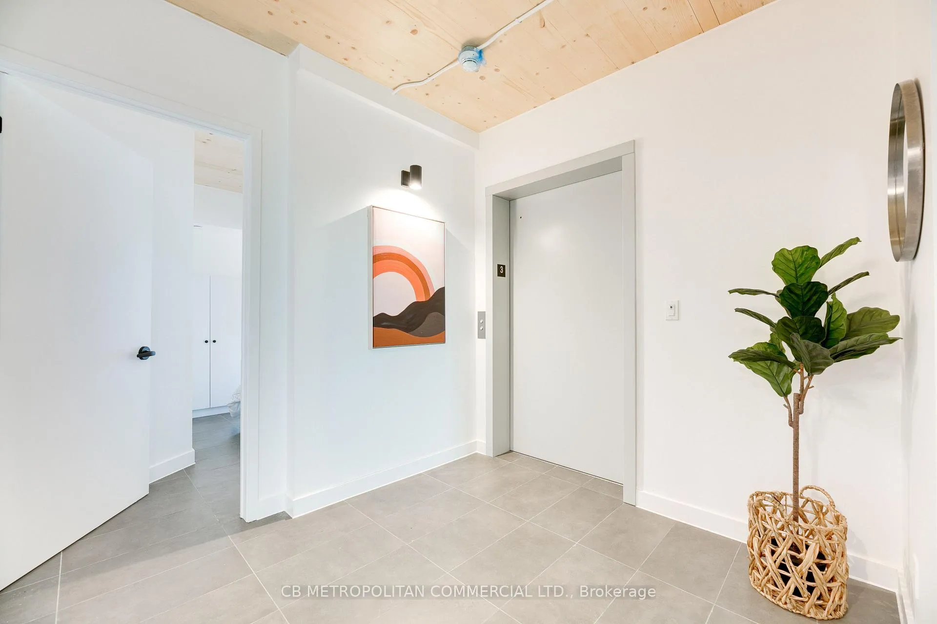 Photo 1 of Unit 601, 1598 Queen Street E, Toronto, Greenwood-Coxwell — HOMEH